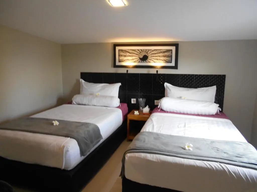 Silver Fern Beach Retreat