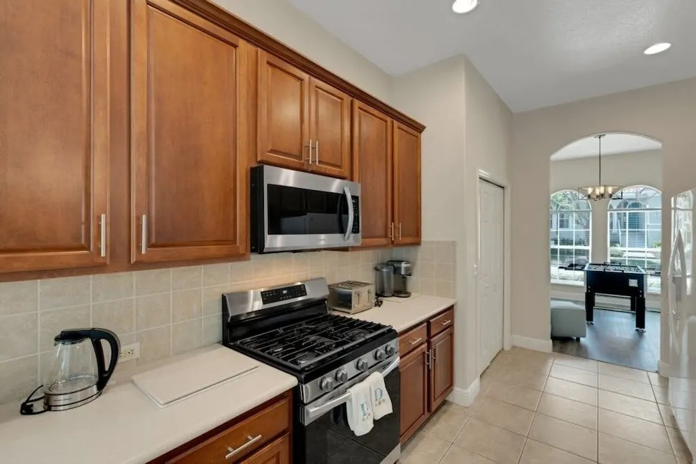 Beautiful 5 Bed Pool Home In Reunion-1223ms 5 Bedroom Home by RedAwning