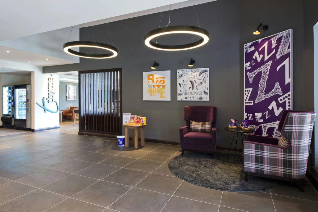 Premier Inn Newbury Town Centre South A339