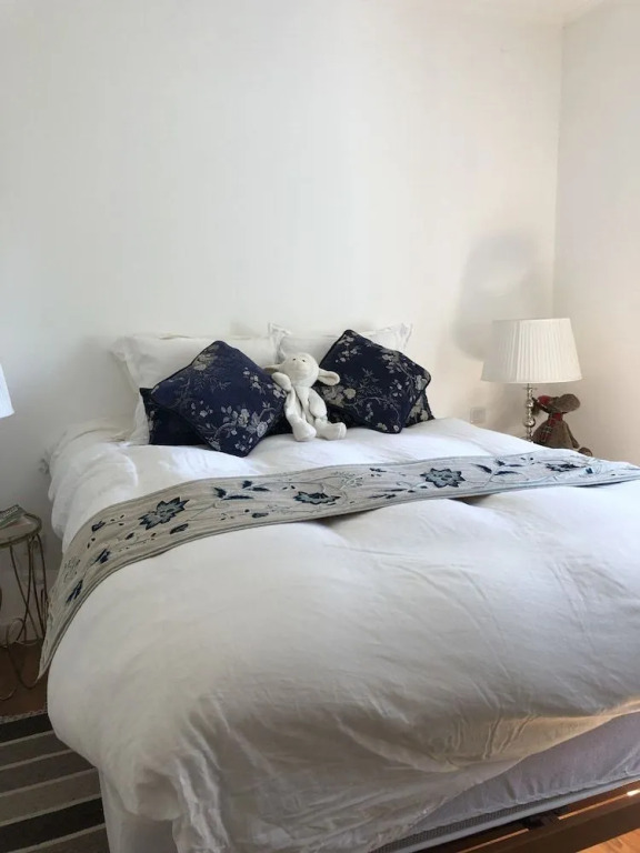 Villa-sleeps2-garden-private park