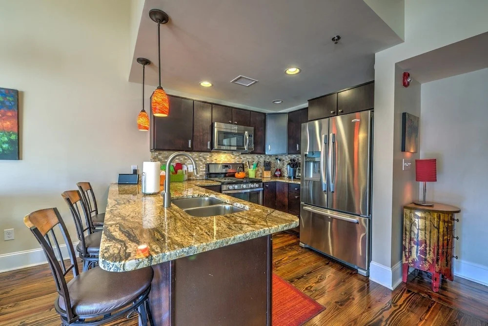Heart of Asheville - 4 Br Home