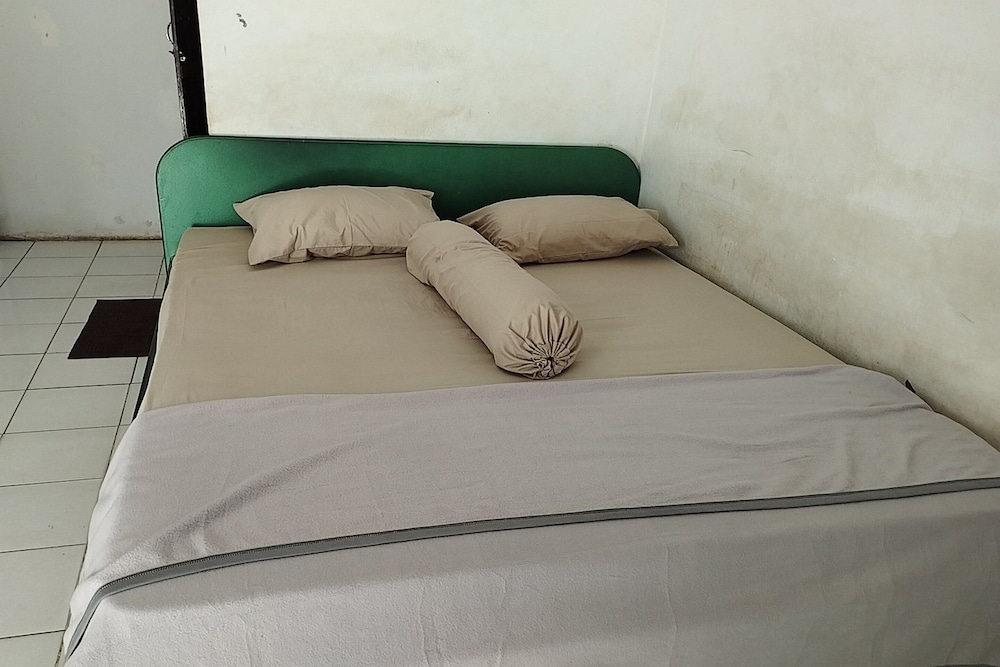 Hotel O Losmen Karunia Katingan Near Kantor Sekretariat PPK Katingan Kuala