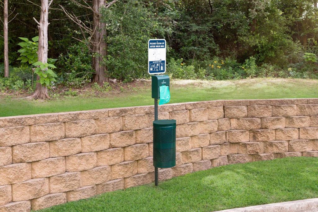 WoodSpring Suites Tyler Rose Garden