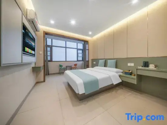 Zhumadian Yaxuan Express Hotel