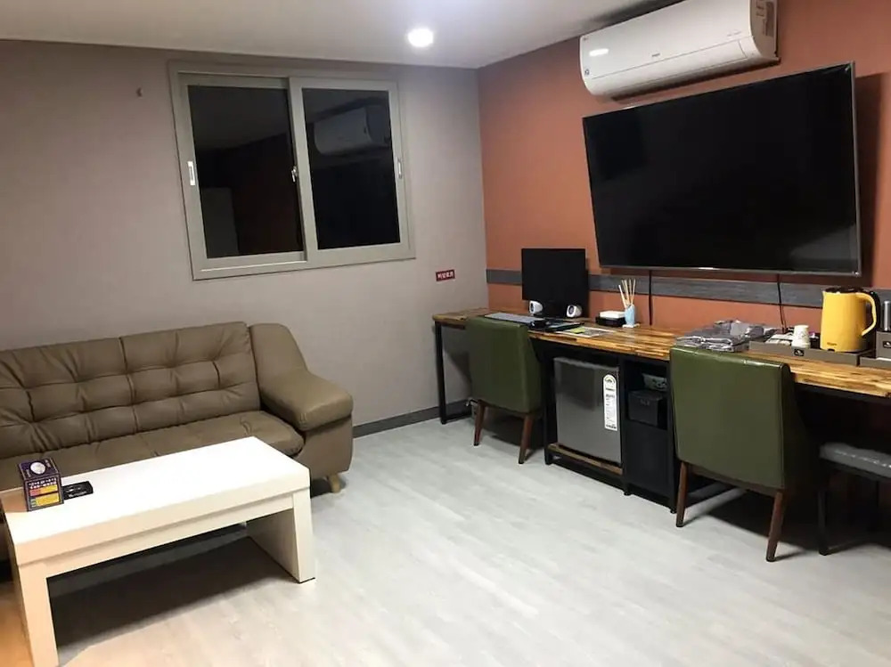Suncheon Hotel Louys