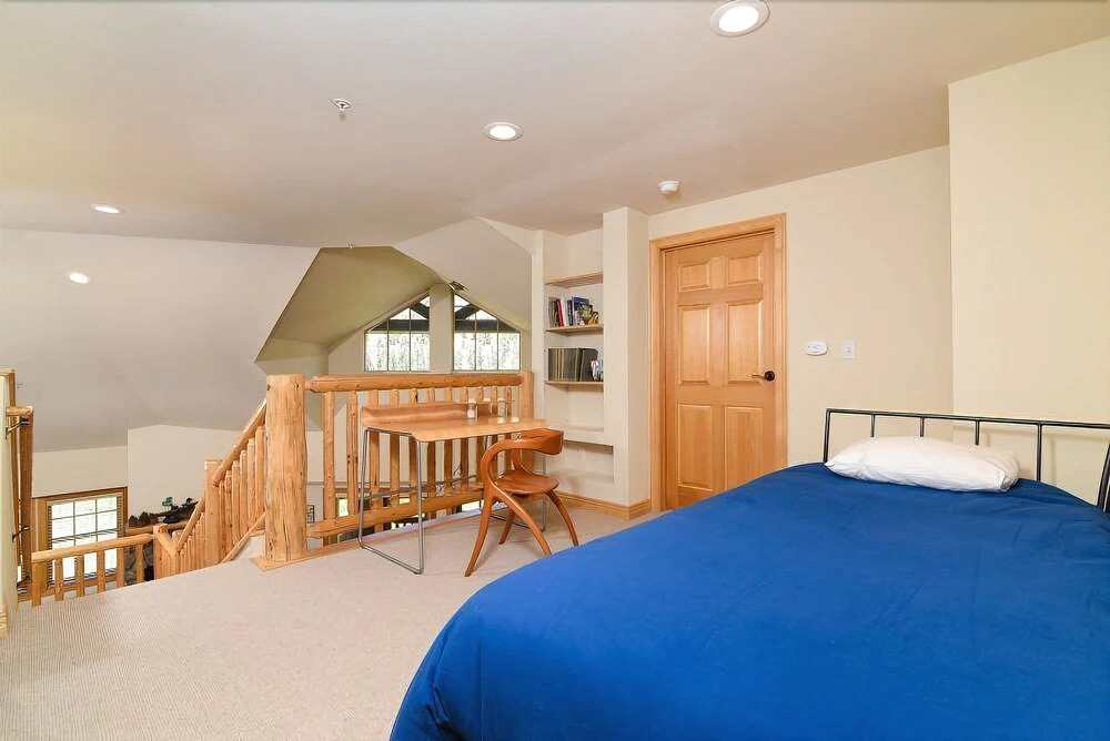 Meadow Stone Condo #402