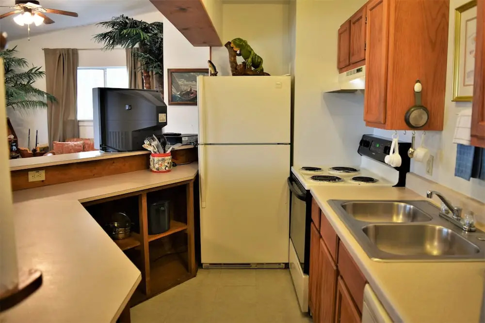 Beach House - Two Bedroom Home