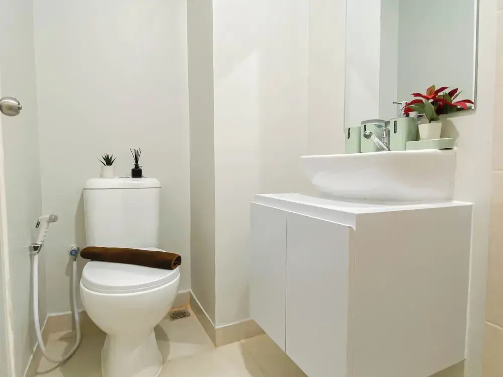 Basic Studio At Newville Lippo Cikarang Apartment