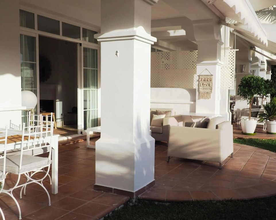 Marbella Holiday & Golf Garden Apartment