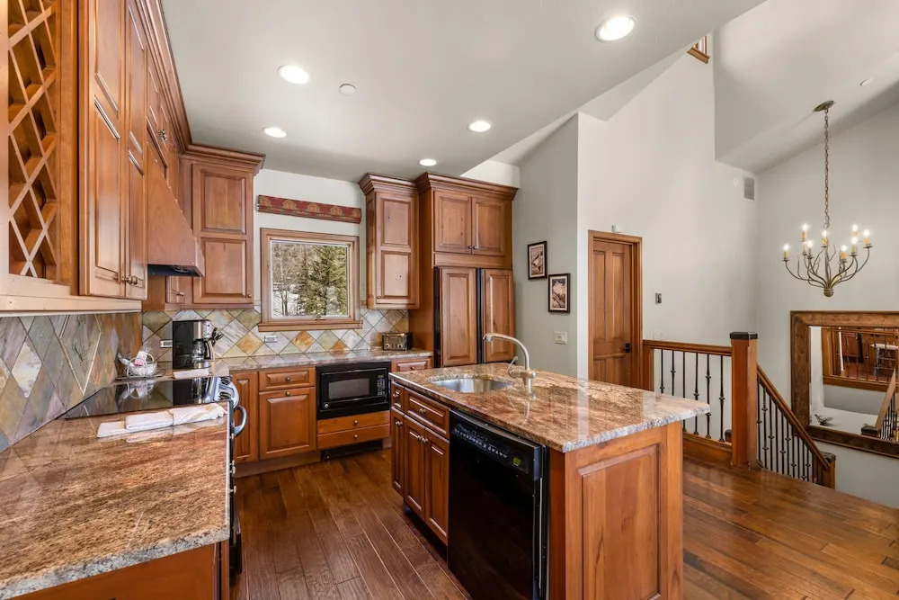 3br 3.5ba Townhome Steps To Beaver Creek Ge & Lifts 3 Bedroom Townhouse by RedAwning