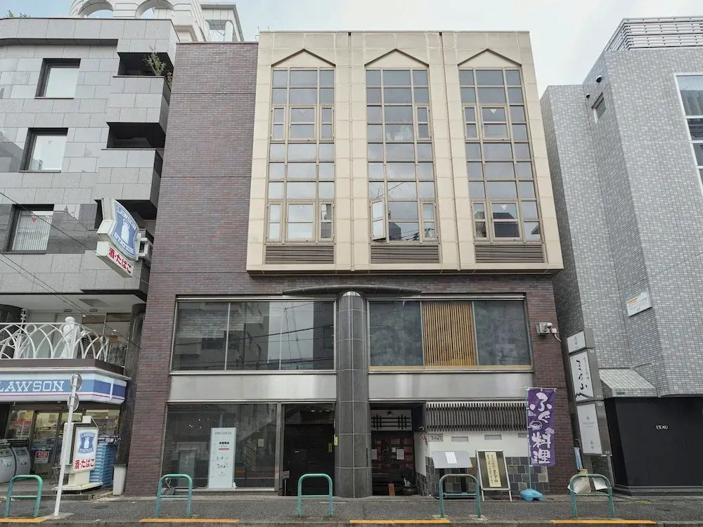 illi Tex Aoyama