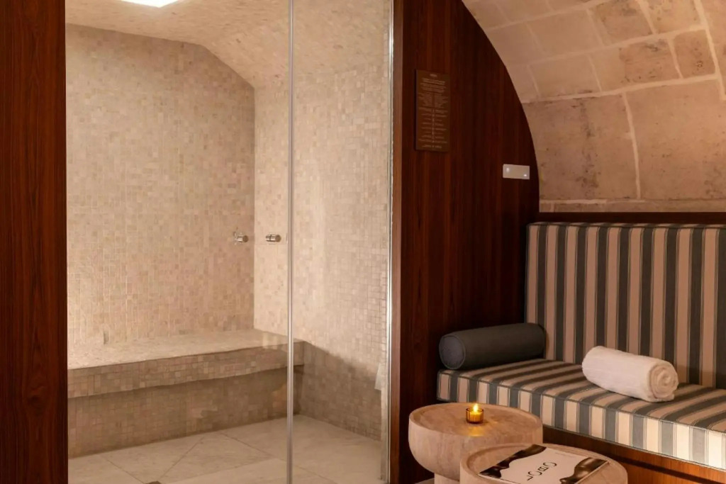 Madame Drouot & Spa - Opera