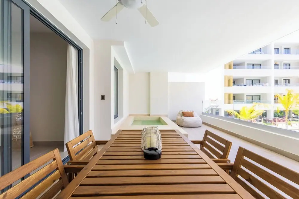2BR Gardenia Retreat - Picuzzi & Pool