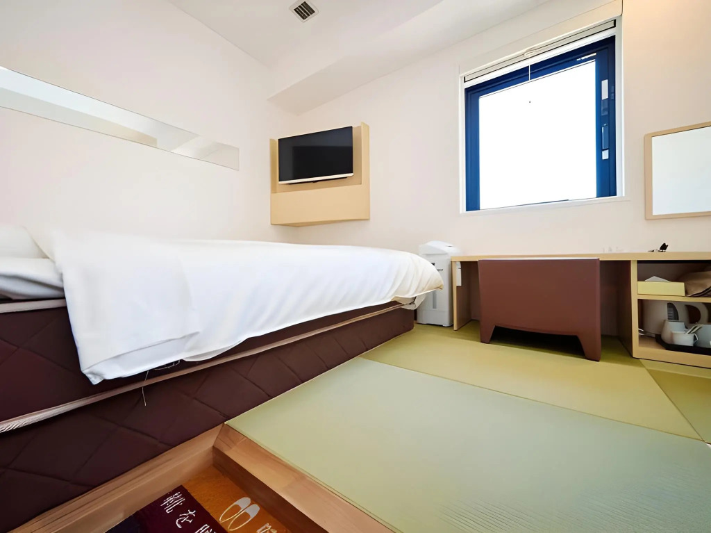 Super Hotel Akihabara Suehirocho