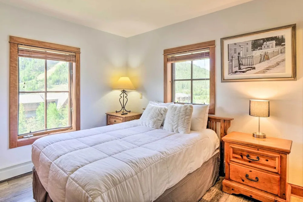 < 1 Mi to Slopes: Mtn-view Keystone Condo