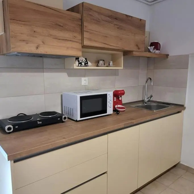 Beautiful Apartment In Veria