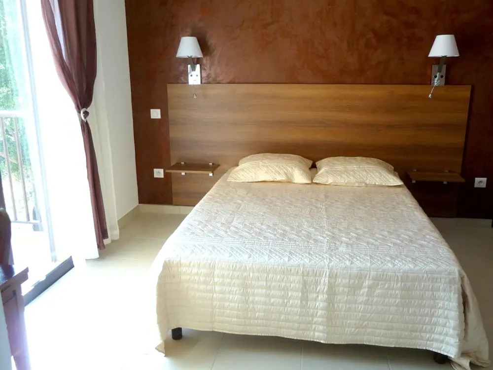 Apartment With 2 Bedrooms in Porto-vecchio, With Pool Access, Terrace