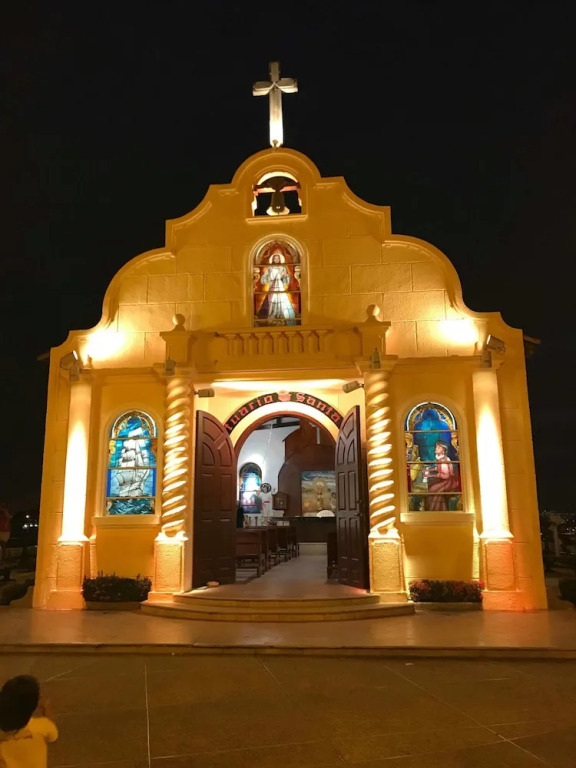 Casa Familiar Gye