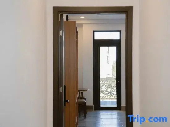 Quỳnh Trang Hotel
