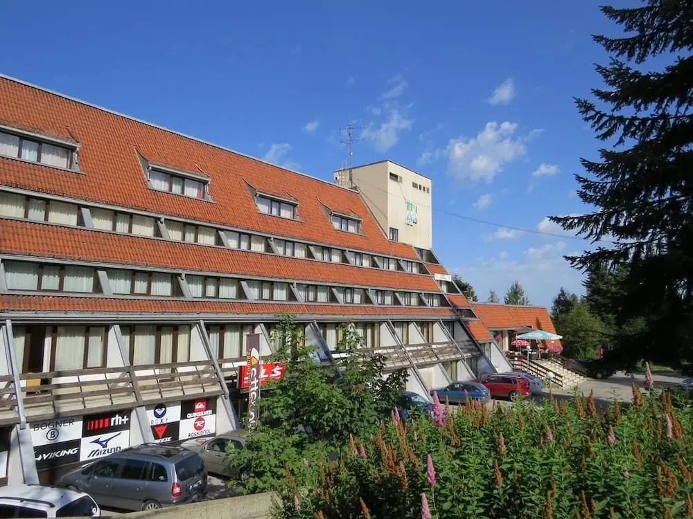 Park Hotel Ela