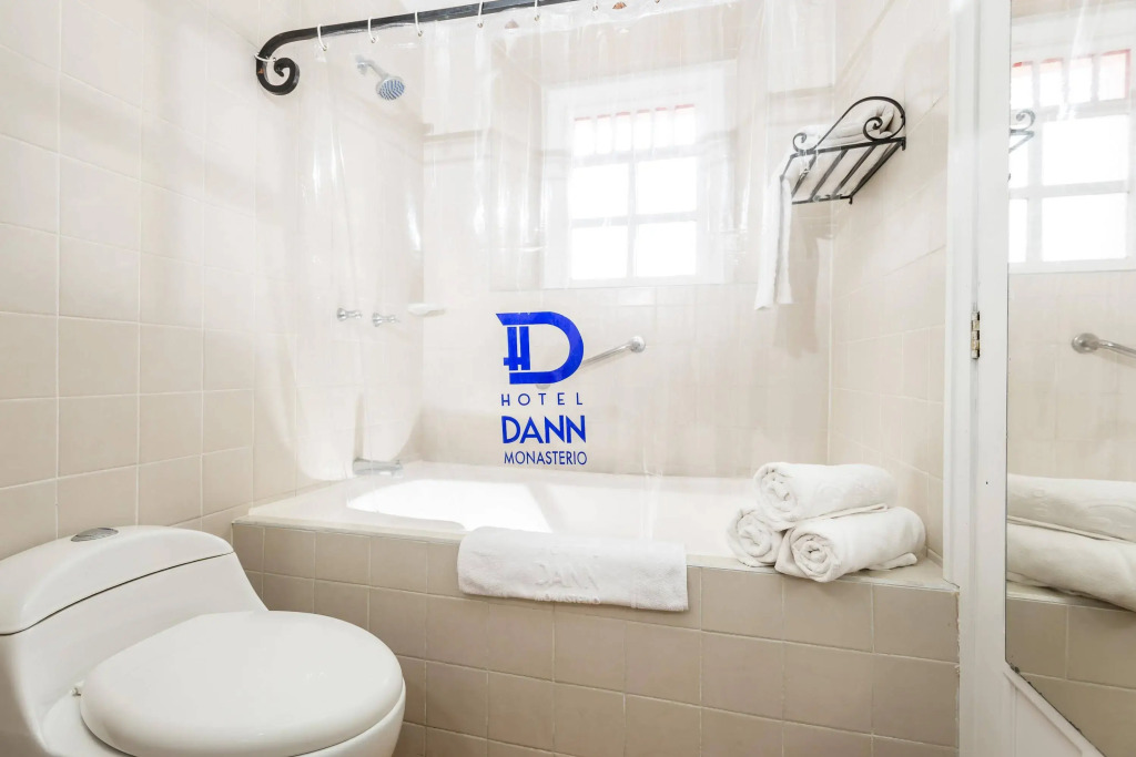 Hotel Dann Monasterio