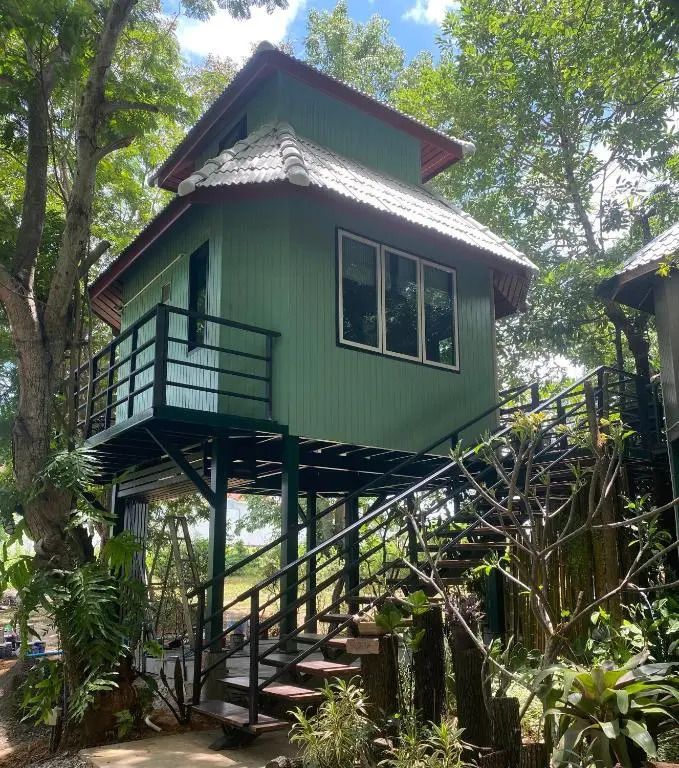 Jung Ja Hut