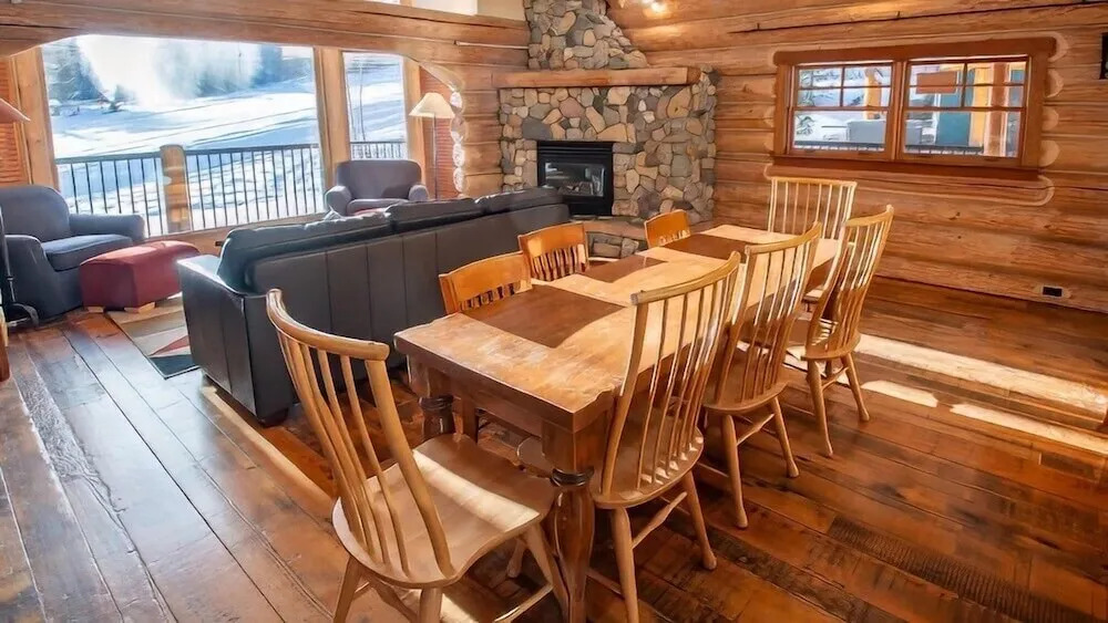 Snow Creek Cabins by Fernie Lodging Co