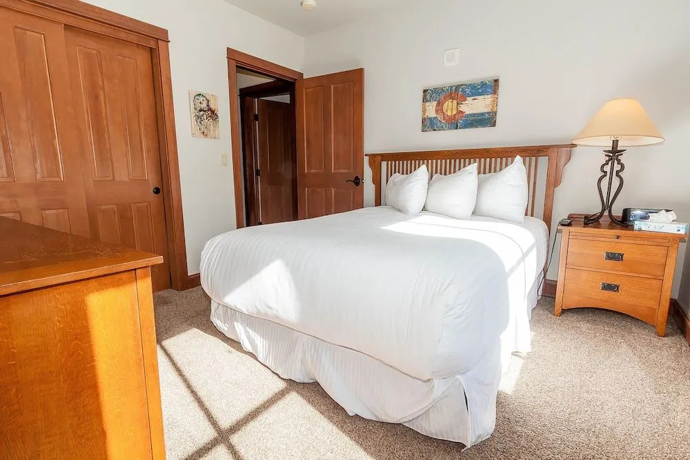 Oro Grande #306 - 3 Br Condo