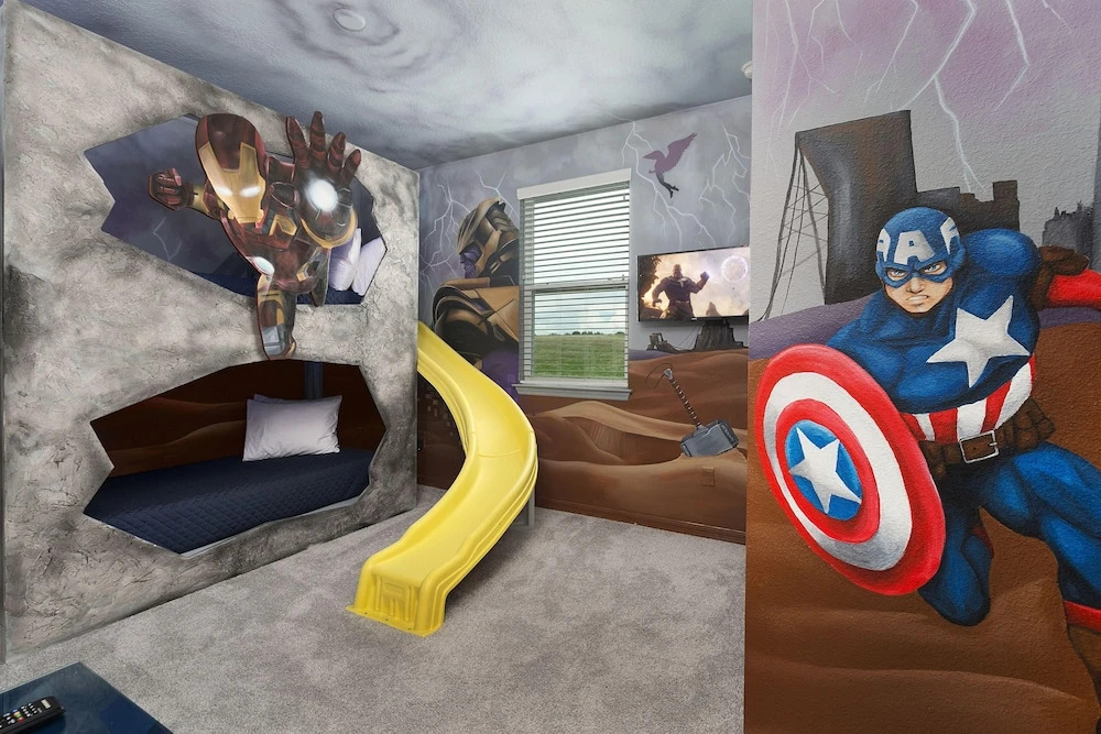 Sr015v: 9 Bed, Treehouse, Avengers, Ping Pong by Villatel