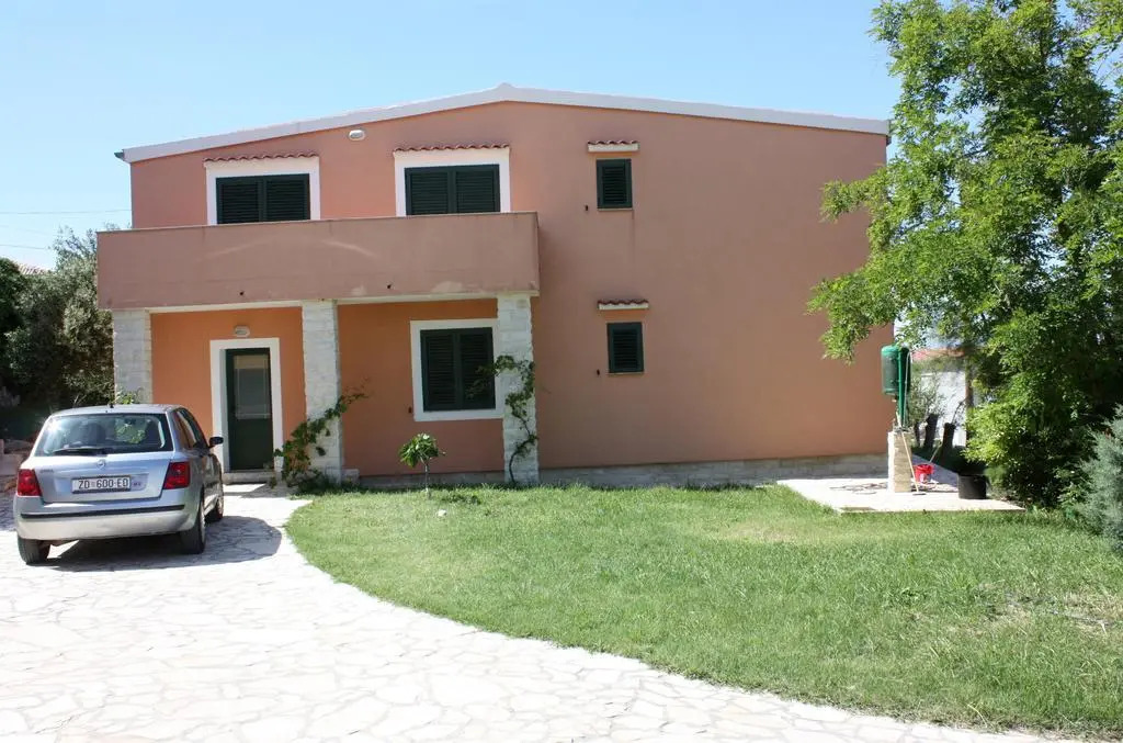 Nives Apartment