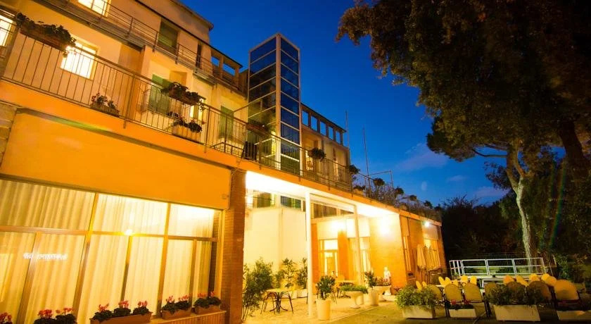 Hotel Marepineta