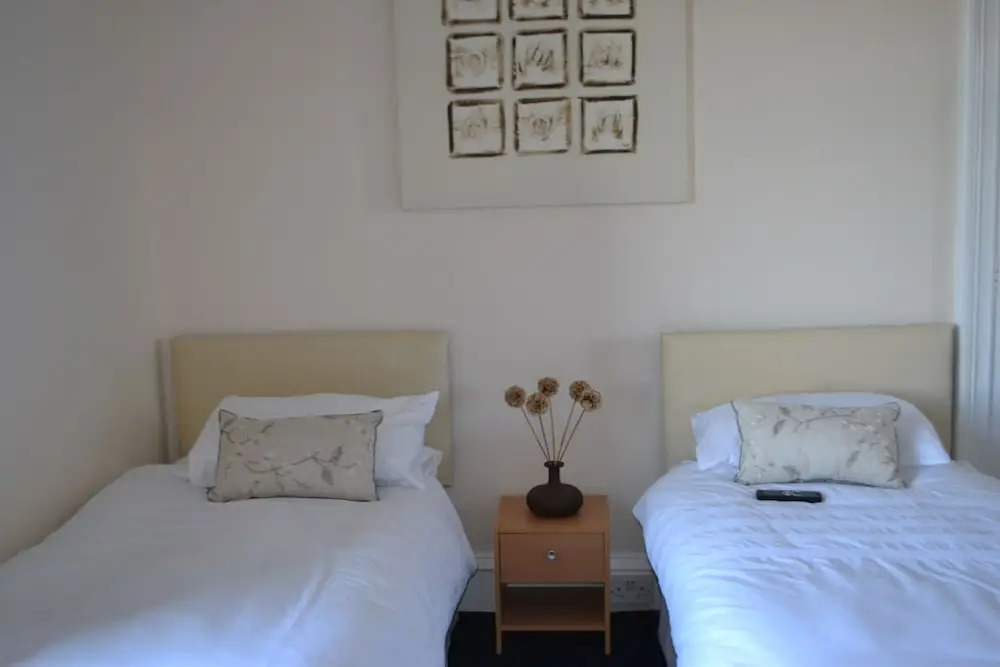 Redhall Arms Hotel