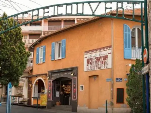 Sainte-Maxime - Villa de standing avec piscine & vue mer