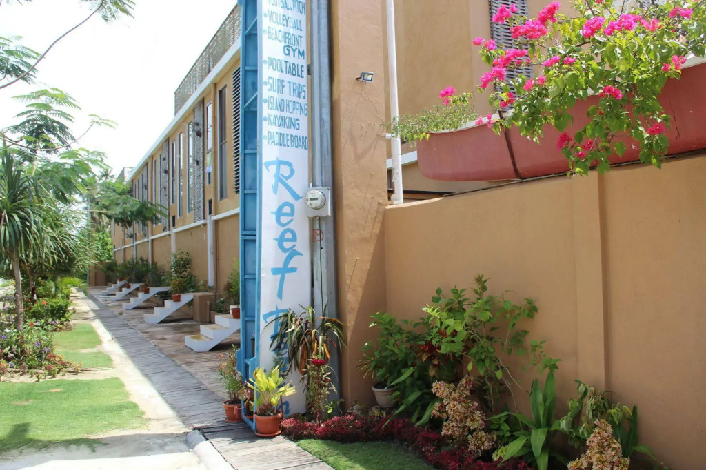 Reef Beach Resort