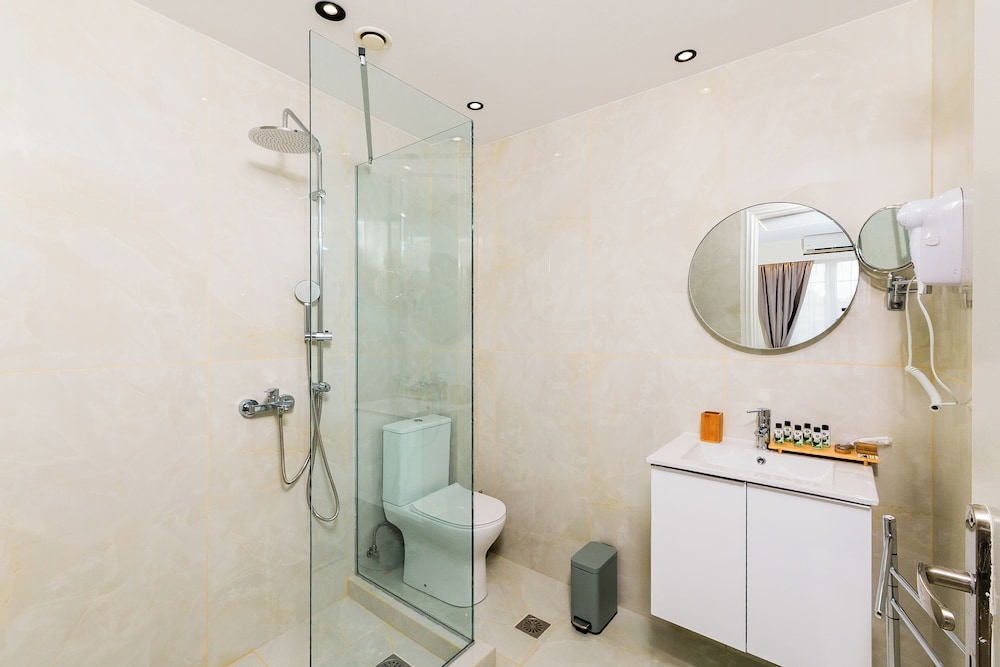 Aether Athens Urban Hotel