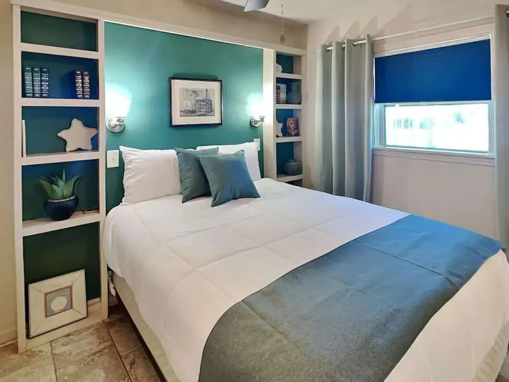 Bj's Beach House
