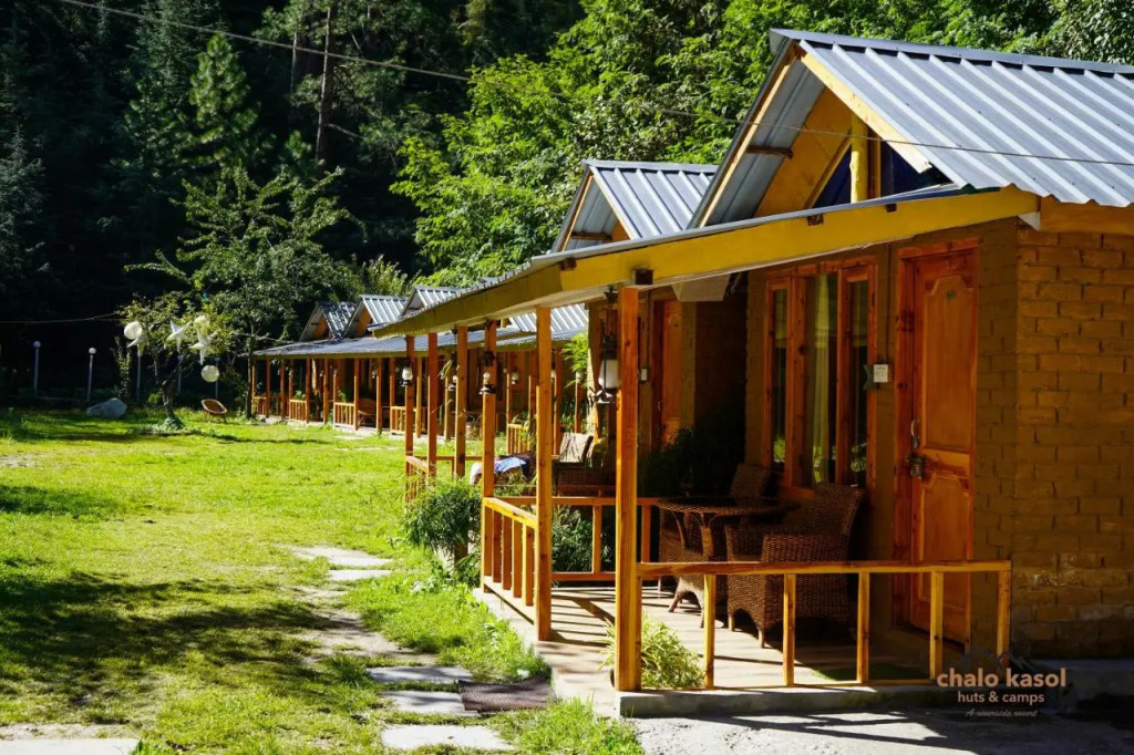 Chalo Kasol Huts and Camps