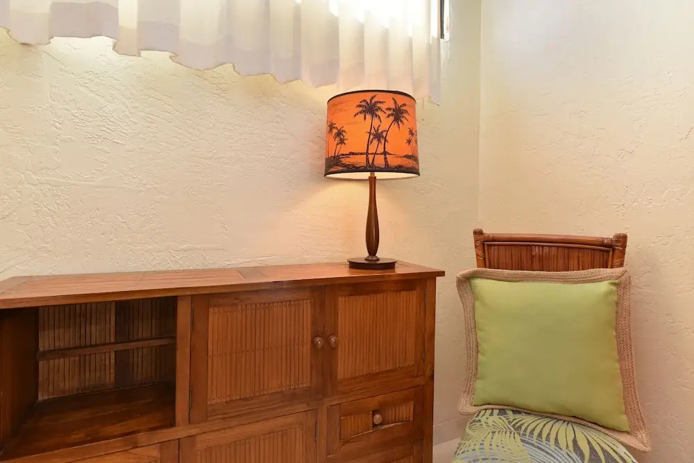 Papakea #a109 1 Bedroom Condo by RedAwning