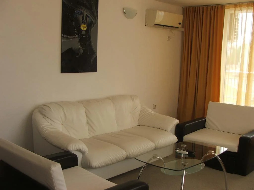 Guest House Compass