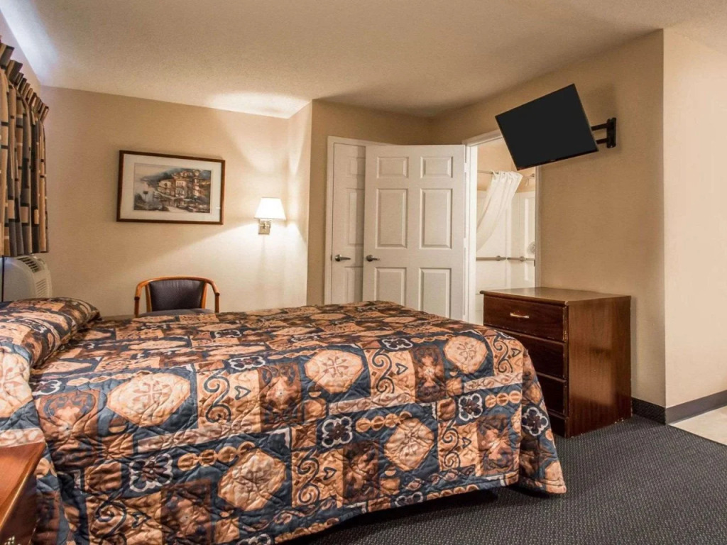 Tampa Bay Extended Stay - Airport