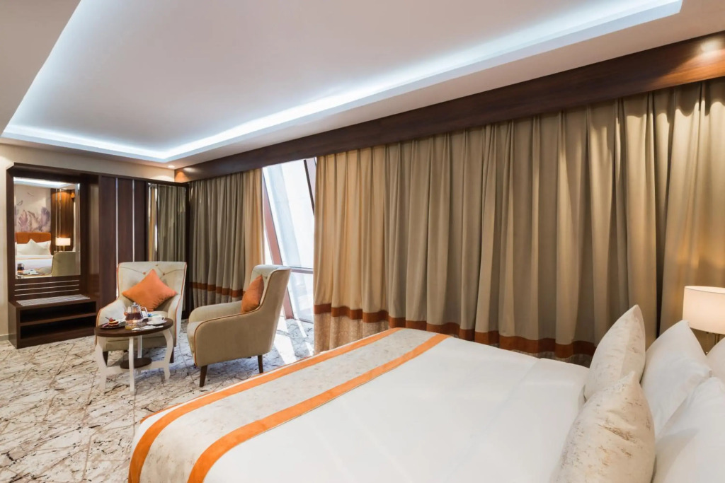 Tulip Plaza Hotel