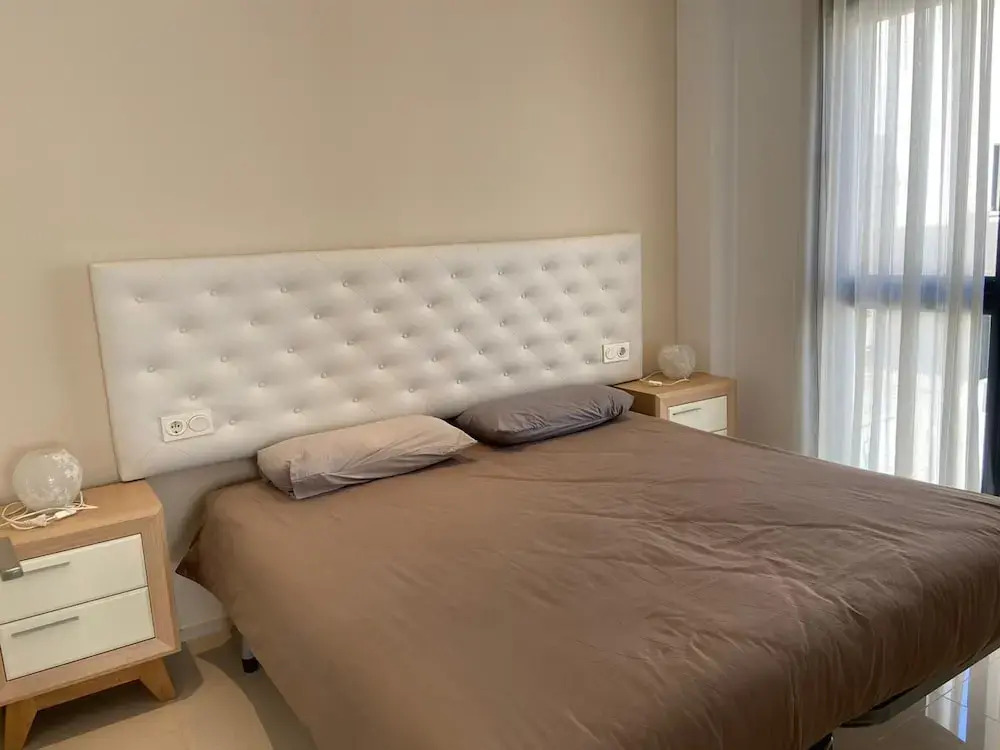 Sunny Penthouse Near Zenia Beach