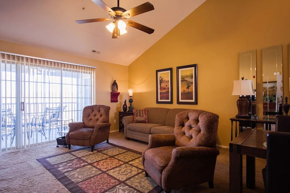 Nature's Mix 2 Bedroom Condo by RedAwning