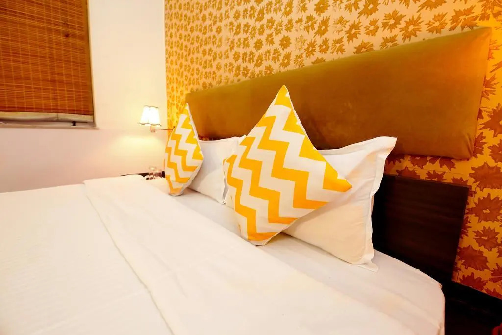 OYO 4219 Ratnakar Residency