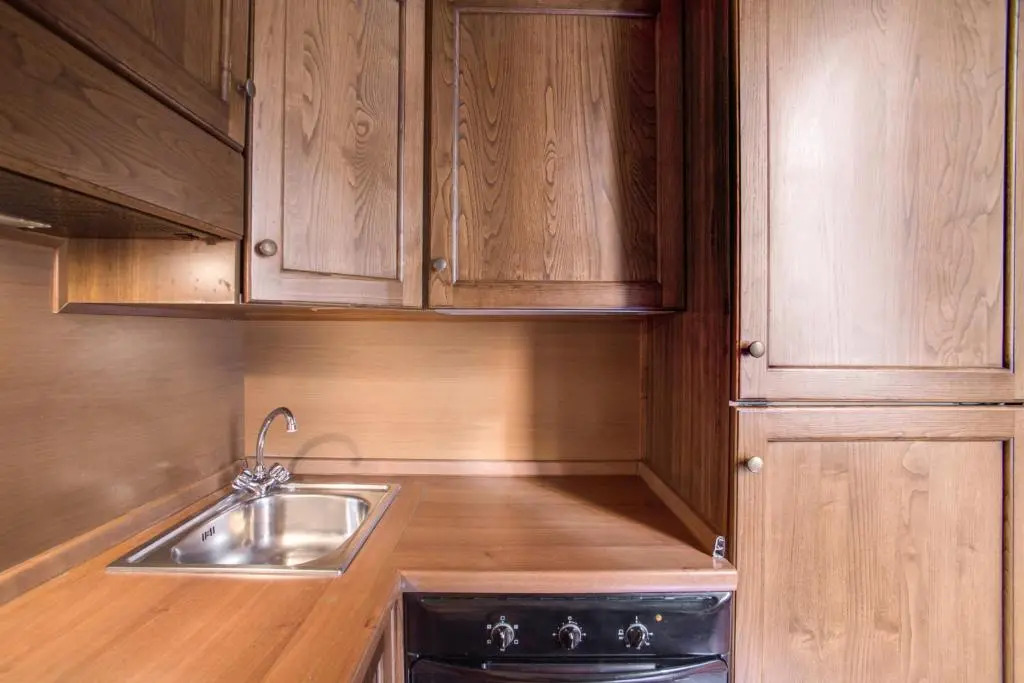 CIR 6380 V Twin B Stylish Renovated Flat in Vatican Area