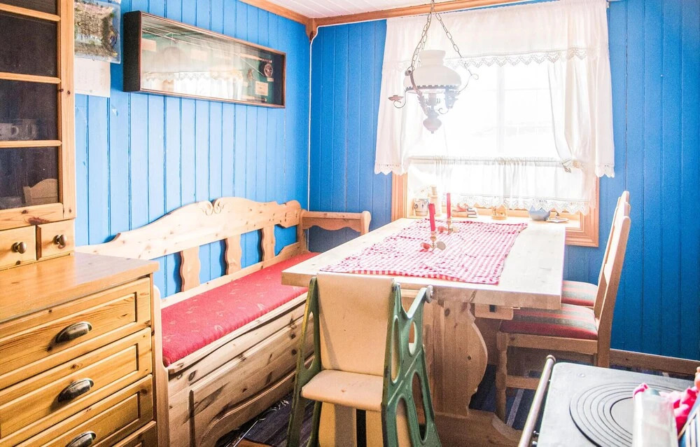 3 Bedroom Cozy Home In Levanger