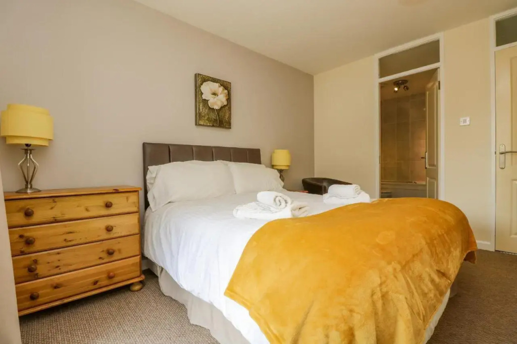 No1, Tranquil Tamar Valley home near Moors & Coasts