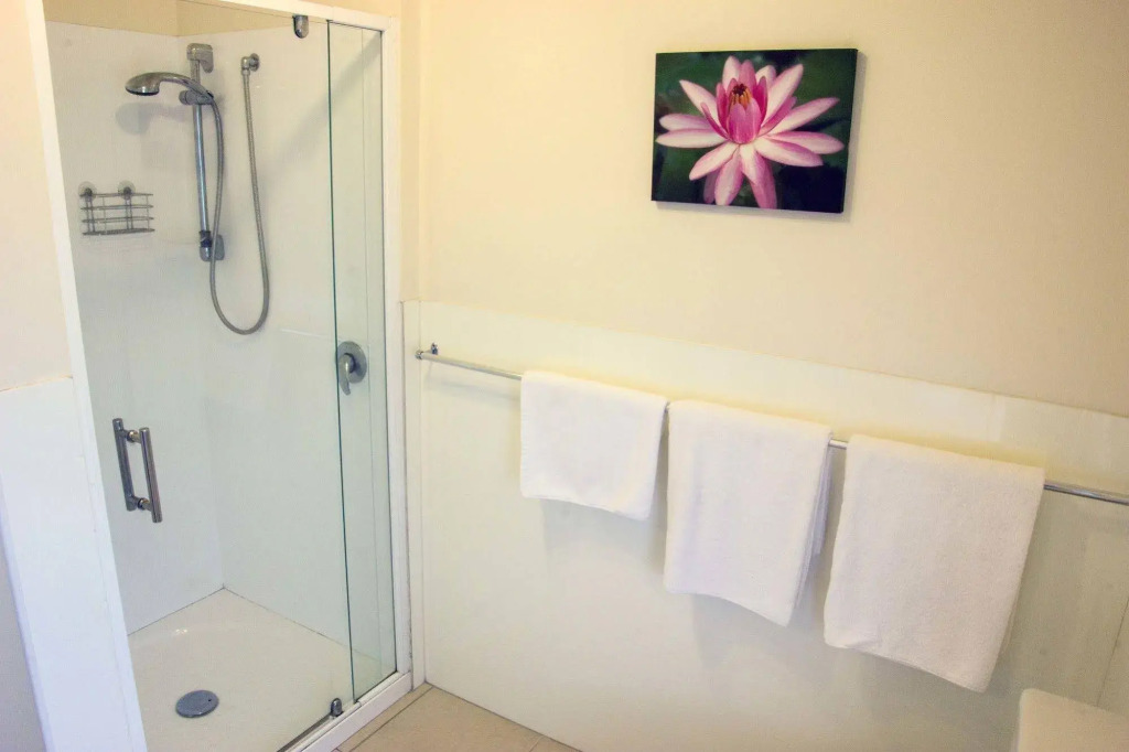 Coral Sands Apartments
