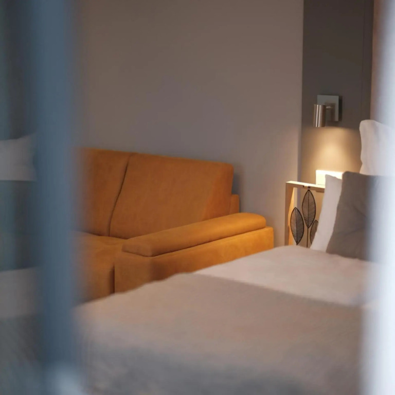 THE ROOMS - Hotel & House