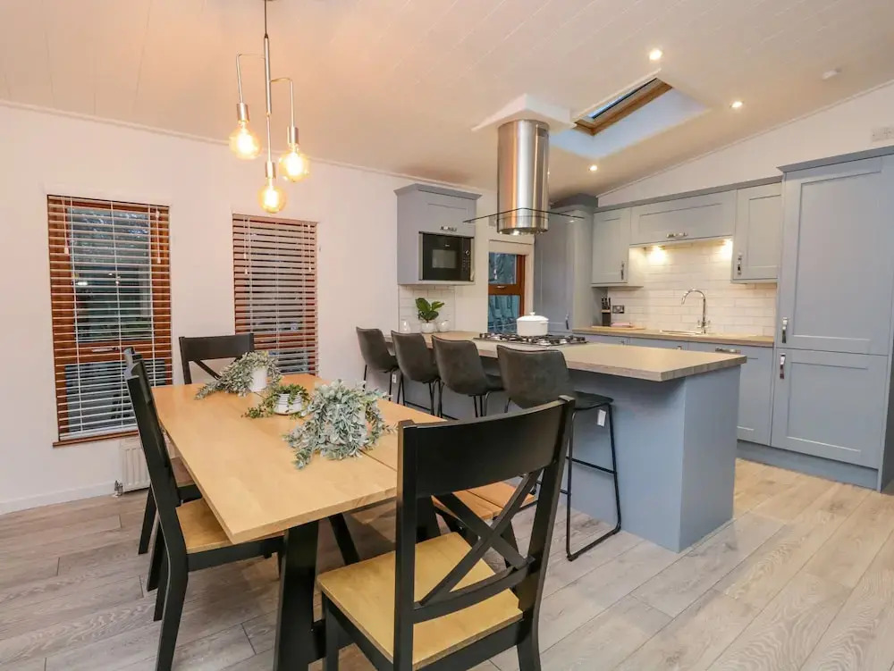 25 Thirlmere